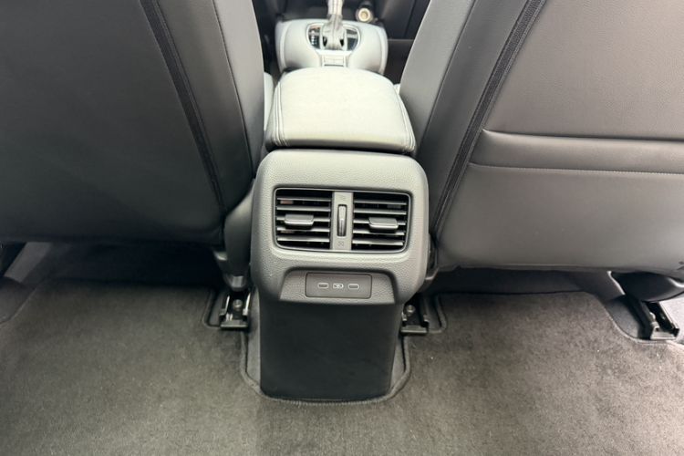 Used Honda ZR-V 2022 1.5T CVT Luxury Edition Interior 13
