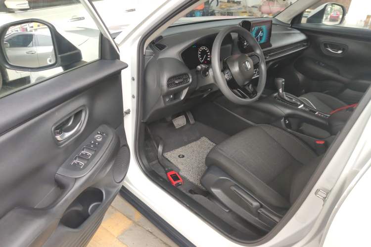 Used Honda ZR-V 2022 1.5T CVT Elite Edition Interior 3