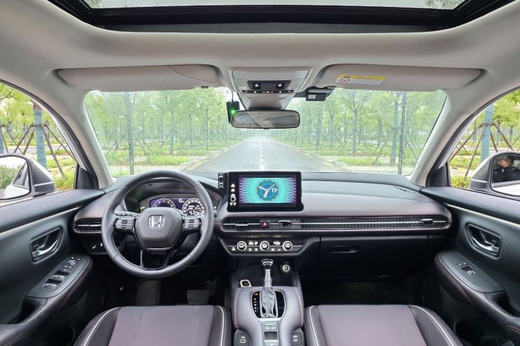 Used Honda ZR-V 2022 1.5T CVT Luxury Edition Interior 9
