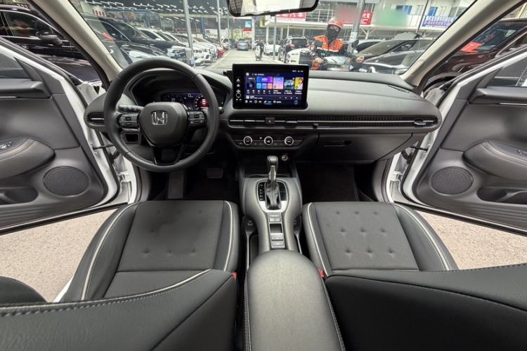 Used Honda ZR-V 2022 1.5T CVT Luxury Edition Interior 9