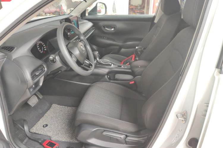 Used Honda ZR-V 2022 1.5T CVT Elite Edition Left Front Seat