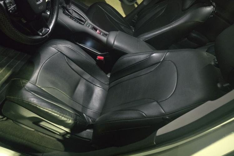 Used Honda ZR-V 2022 1.5T CVT Elite Edition Left Front Seat