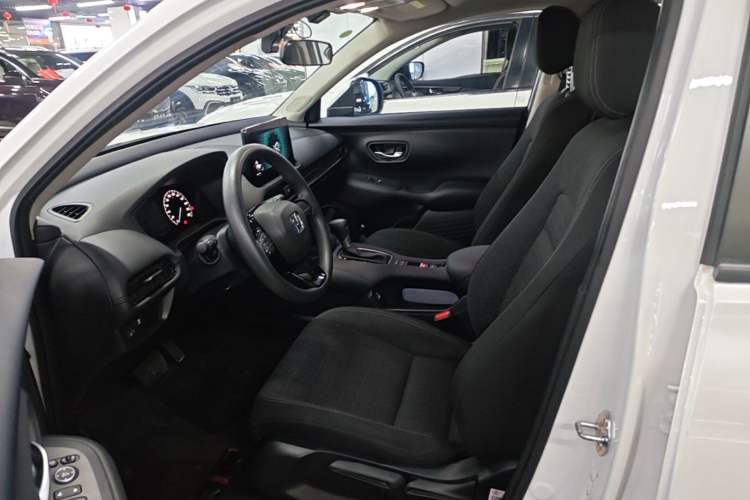 Used Honda ZR-V 2022 1.5T CVT Elite Edition Left Front Seat