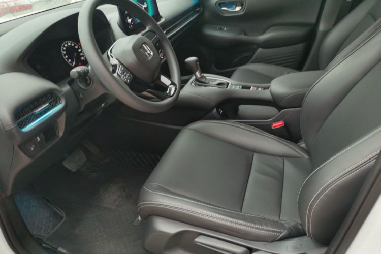 Used Honda ZR-V 2022 1.5T CVT Elite Edition Left Front Seat
