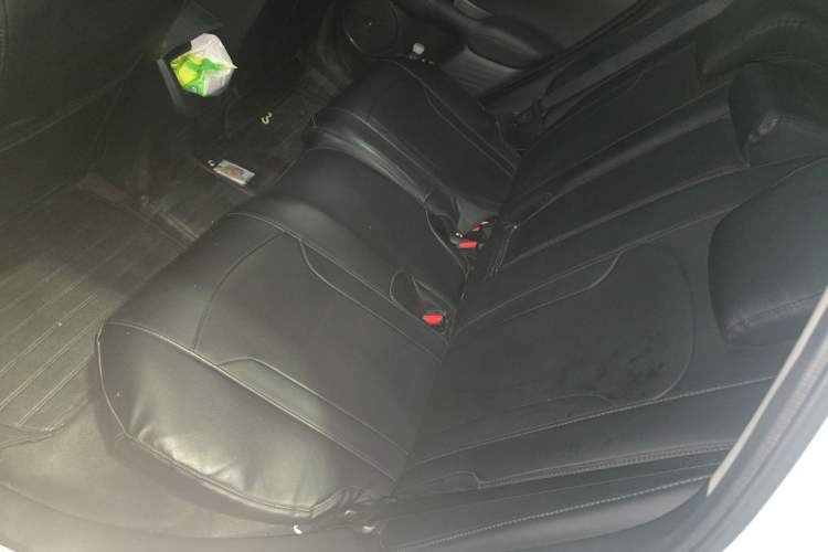 Used Honda ZR-V 2022 1.5T CVT Elite Edition Left Rear Seat