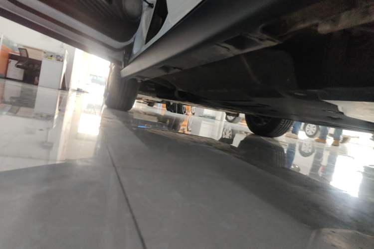 Used Honda ZR-V 2022 1.5T CVT Elite Edition Left Side Sill