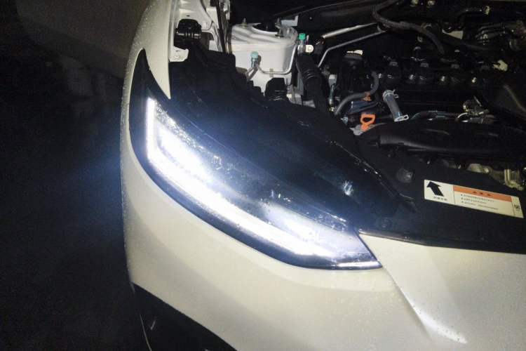 Used Honda ZR-V 2022 1.5T CVT Elite Edition Right Front Headlight