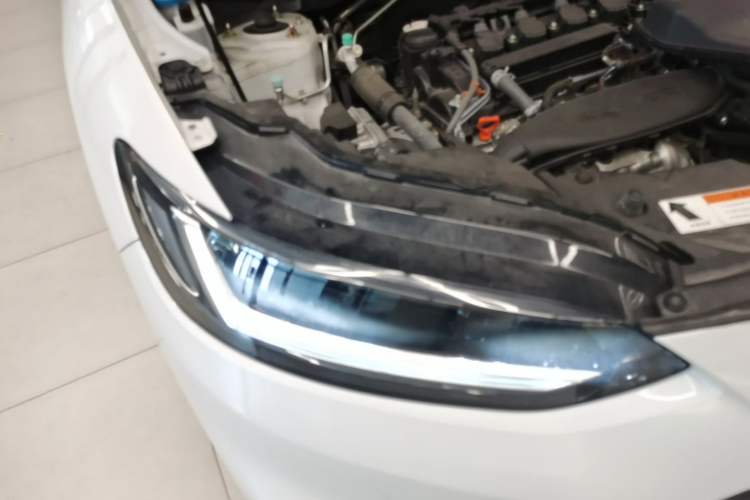 Used Honda ZR-V 2022 1.5T CVT Elite Edition Right Front Headlight