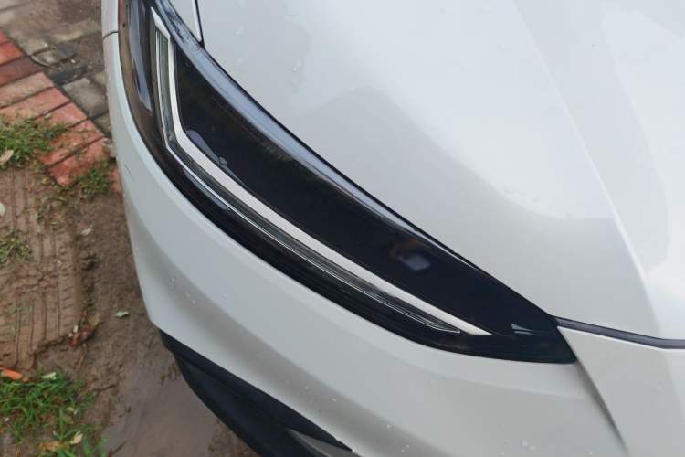 Used Honda ZR-V 2022 1.5T CVT Elite Edition Right Front Headlight