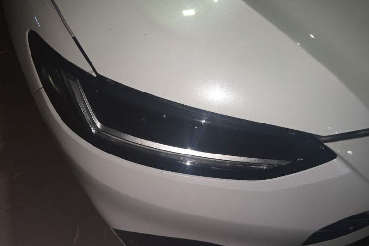 Used Honda ZR-V 2022 1.5T CVT Elite Edition Right Front Headlight