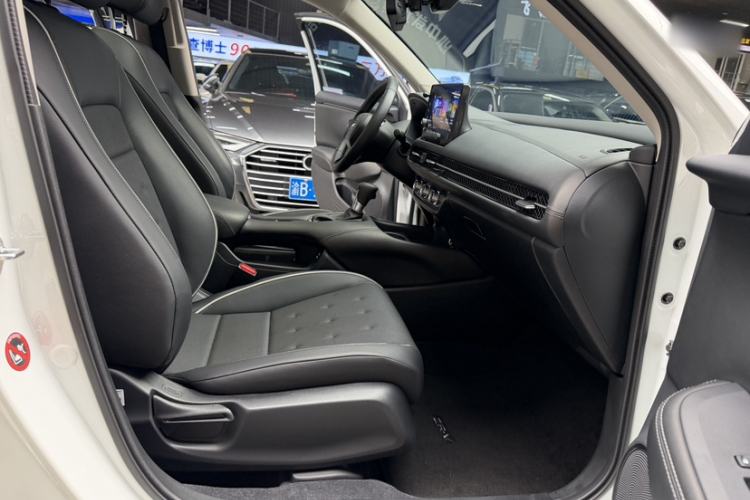 Used Honda ZR-V 2022 1.5T CVT Luxury Edition Right Front Seat