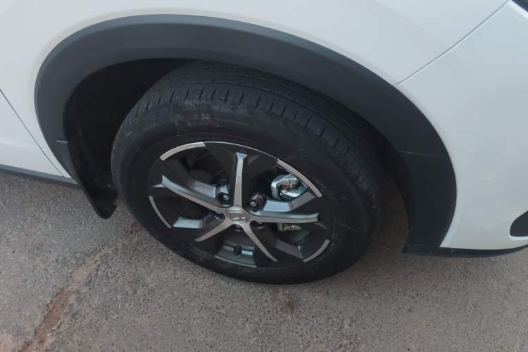 Used Honda ZR-V 2022 1.5T CVT Elite Edition Right Front Wheel Hub
