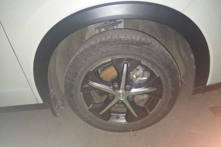 Used Honda ZR-V 2022 1.5T CVT Elite Edition Right Front Wheel Hub