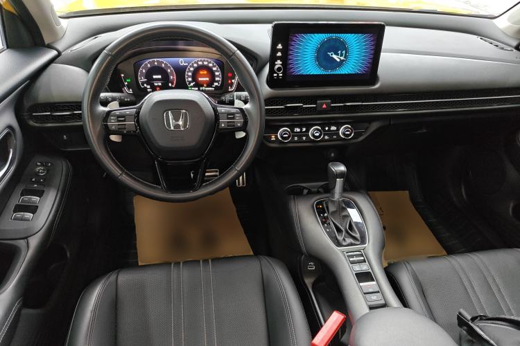Used Honda ZR-V 2022 1.5T CVT Deluxe Edition Center Console