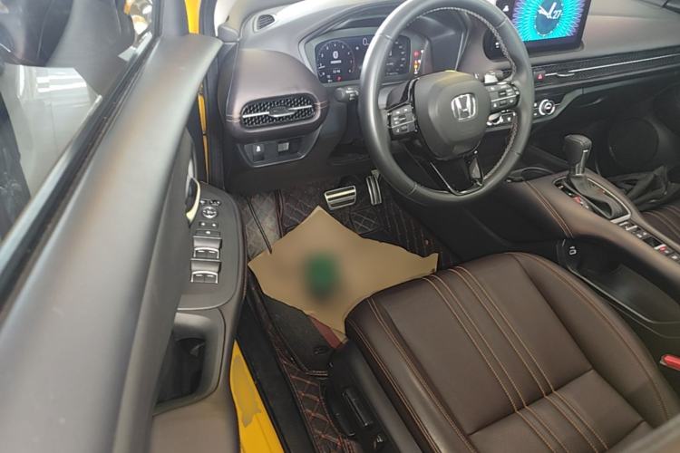 Used Honda ZR-V 2022 1.5T CVT Deluxe Edition Driver Seat
