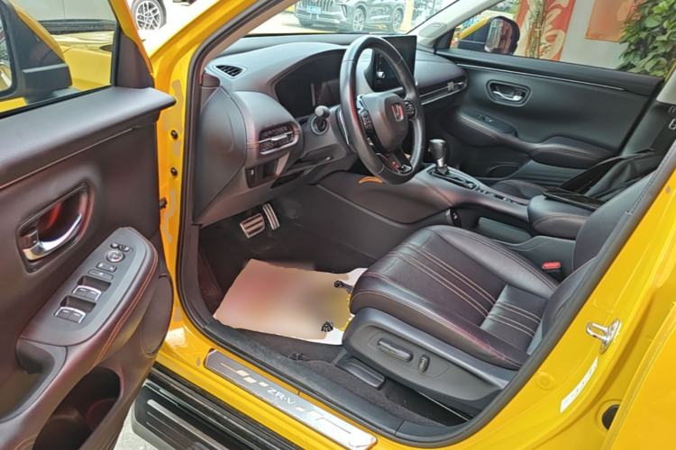 Used Honda ZR-V 2022 1.5T CVT Deluxe Edition Driver Seat