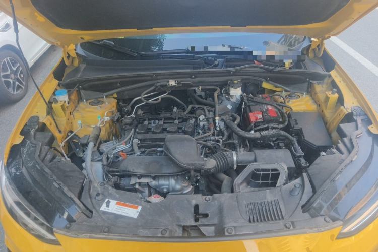 Used Honda ZR-V 2022 1.5T CVT Deluxe Edition Engine Bay