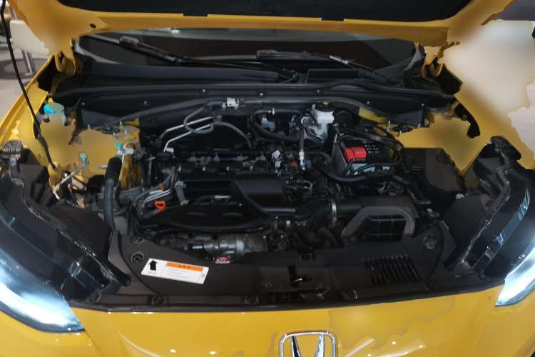 Used Honda ZR-V 2022 1.5T CVT Deluxe Edition Engine Bay