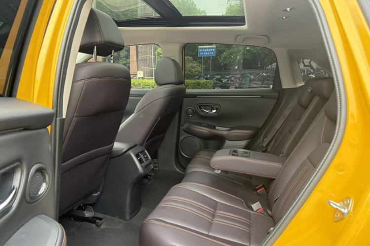 Used Honda ZR-V 2022 1.5T CVT Deluxe Edition Interior 1