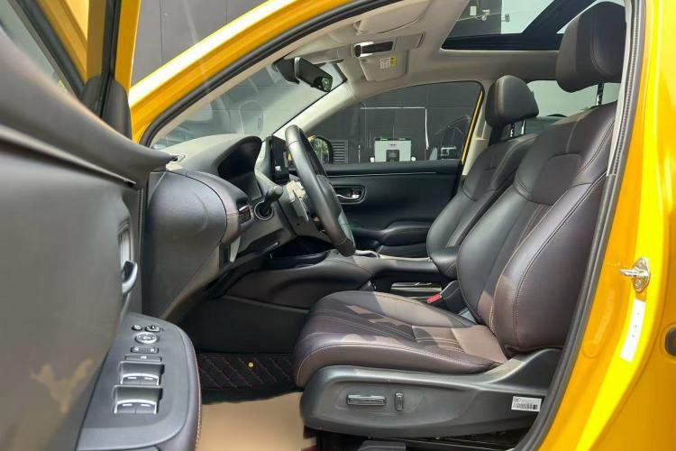 Used Honda ZR-V 2022 1.5T CVT Deluxe Edition Interior 2