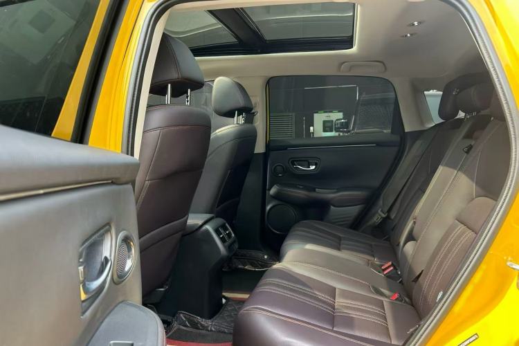Used Honda ZR-V 2022 1.5T CVT Deluxe Edition Interior 3