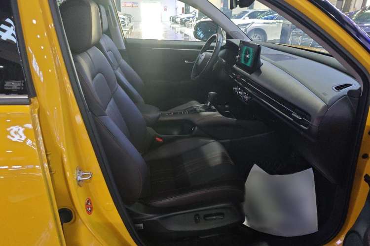 Used Honda ZR-V 2022 1.5T CVT Deluxe Edition Interior 3
