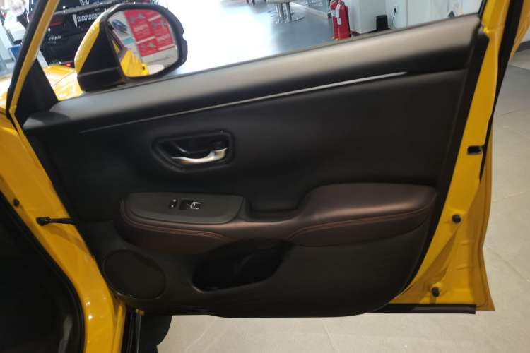 Used Honda ZR-V 2022 1.5T CVT Deluxe Edition Interior 5