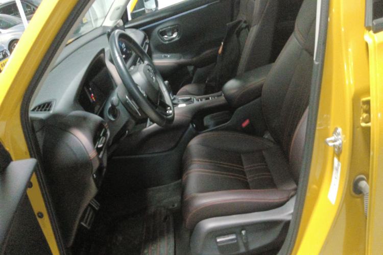 Used Honda ZR-V 2022 1.5T CVT Deluxe Edition Left Front Seat