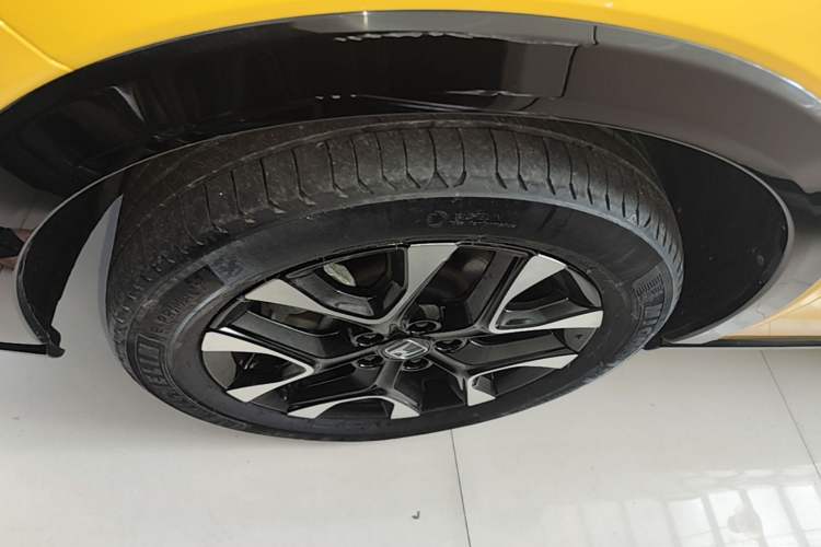Used Honda ZR-V 2022 1.5T CVT Deluxe Edition Left Front Wheel Hub