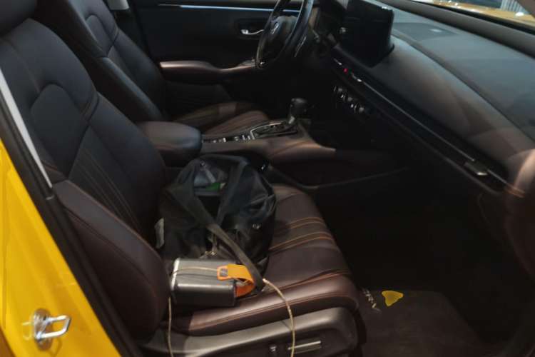 Used Honda ZR-V 2022 1.5T CVT Deluxe Edition Right Front Seat