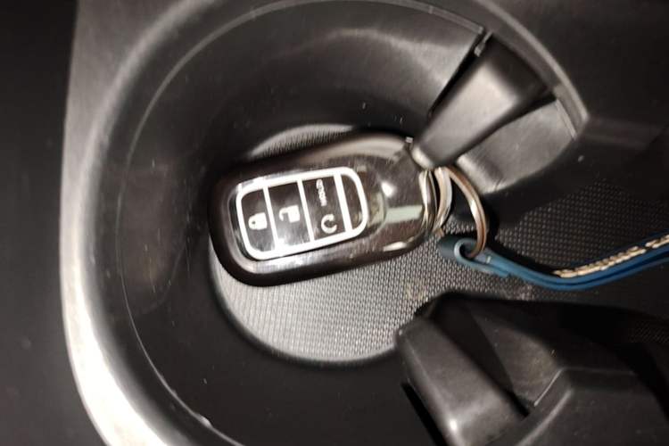 Used Honda ZR-V 2022 1.5T CVT Deluxe Edition Vehicle Key
