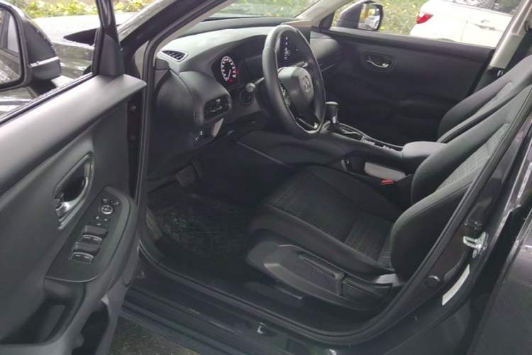 Used Honda ZR-V 2023 1.5T CVT Tech Edition Driver Seat