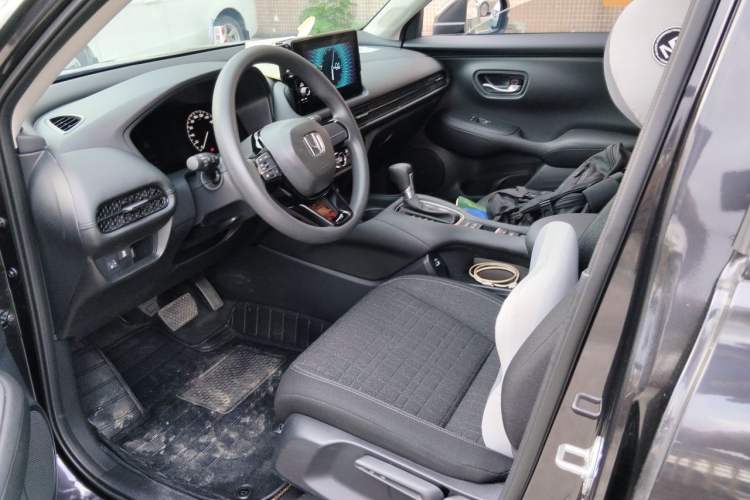 Used Honda ZR-V 2023 1.5T CVT Tech Edition Driver Seat