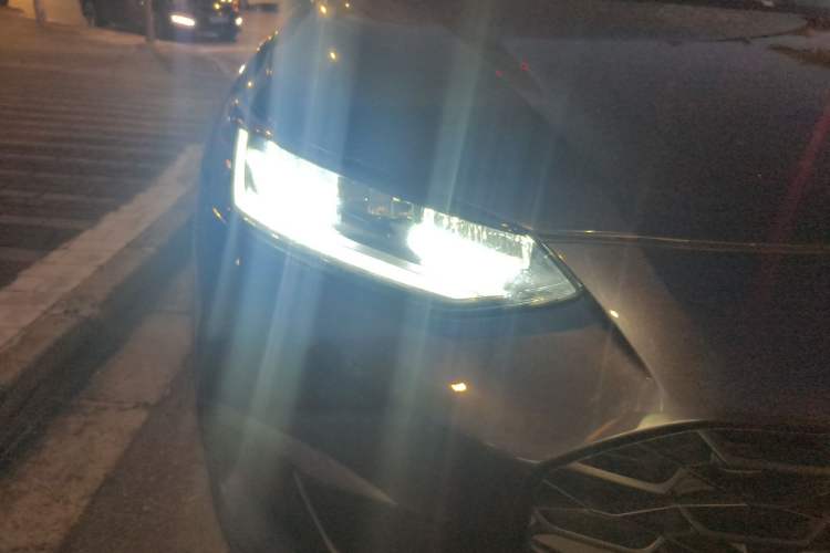 Used Honda ZR-V 2023 1.5T CVT Smart Enjoyment Version Right Front Headlight