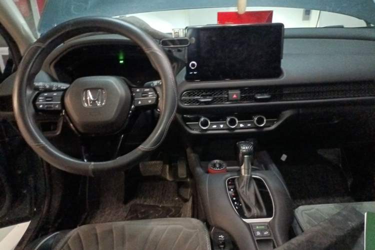 Used Honda ZR-V 2023 1.5T CVT Tech Edition Center Console