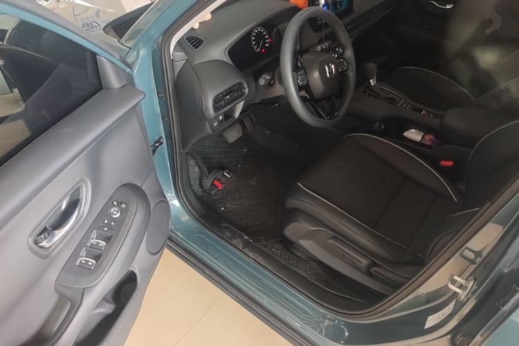 Used Honda ZR-V 2023 1.5T CVT Tech Edition Driver Seat