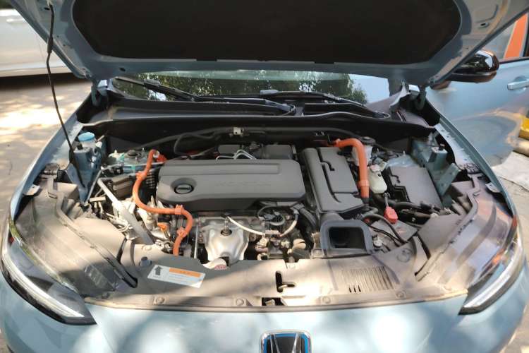 Used Honda ZR-V 2023 2.0L eHEV Sharp - Deluxe Edition Engine Bay