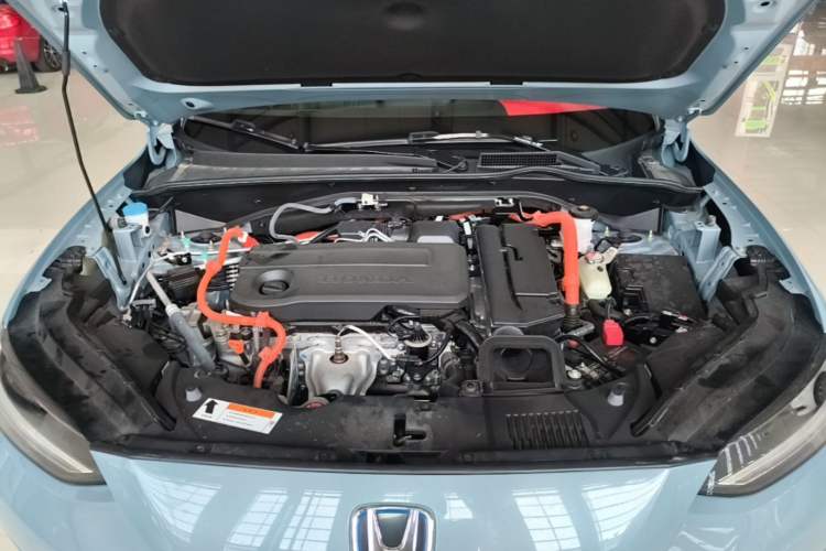 Used Honda ZR-V 2023 2.0L eHEV Sharp - Deluxe Edition Engine Bay