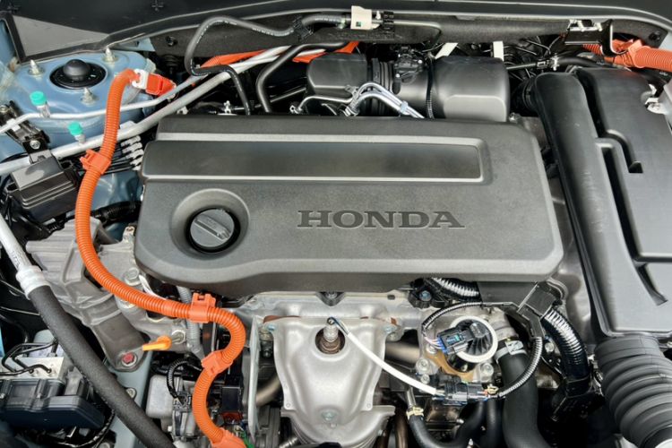Used Honda ZR-V 2023 2.0L eHEV Sharp - Deluxe Edition Engine Bay