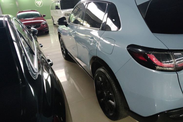 Used Honda ZR-V 2023 2.0L eHEV Sharp - Deluxe Edition Exterior 3