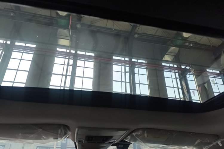 Used Honda ZR-V 2023 2.0L eHEV Sharp - Deluxe Edition Headliner