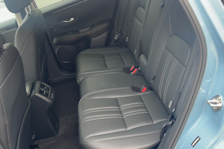 Used Honda ZR-V 2023 2.0L eHEV Sharp - Deluxe Edition Interior 1