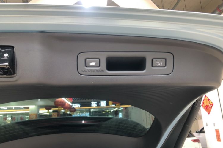 Used Honda ZR-V 2023 2.0L eHEV Sharp - Deluxe Edition Interior 11