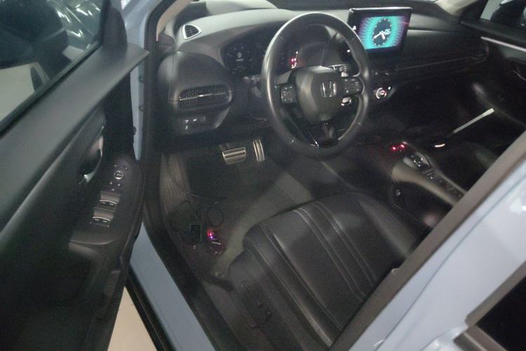 Used Honda ZR-V 2023 2.0L eHEV Sharp - Deluxe Edition Interior 3