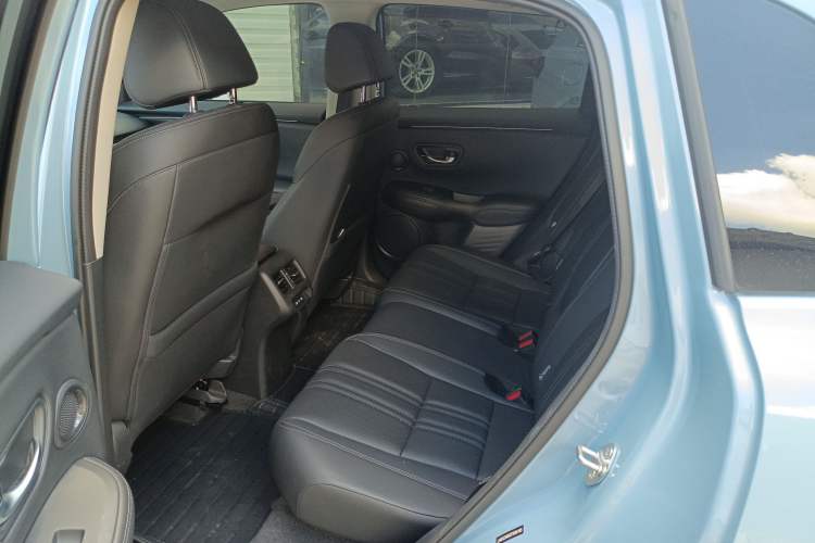 Used Honda ZR-V 2023 2.0L eHEV Sharp - Deluxe Edition Interior 4