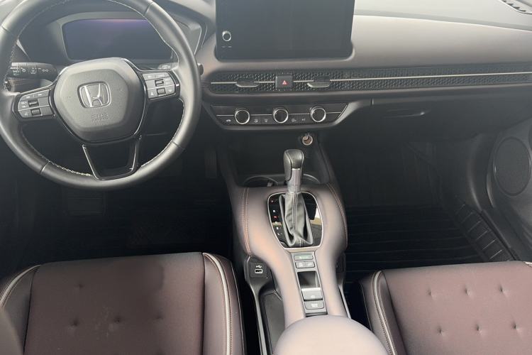 Used Honda ZR-V 2023 1.5T CVT Smart Enjoyment Version Interior 4