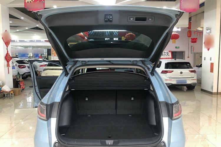 Used Honda ZR-V 2023 2.0L eHEV Sharp - Deluxe Edition Interior 9
