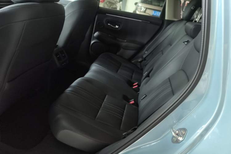 Used Honda ZR-V 2023 2.0L eHEV Sharp - Deluxe Edition Left Rear Seat
