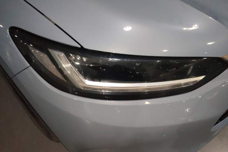 Used Honda ZR-V 2023 2.0L eHEV Sharp - Deluxe Edition Right Front Headlight