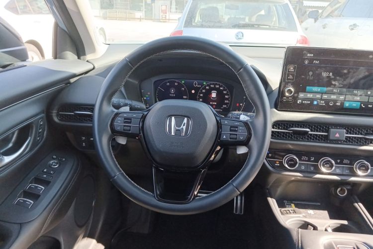 Used Honda ZR-V 2023 2.0L eHEV Sharp - Deluxe Edition Steering Wheel